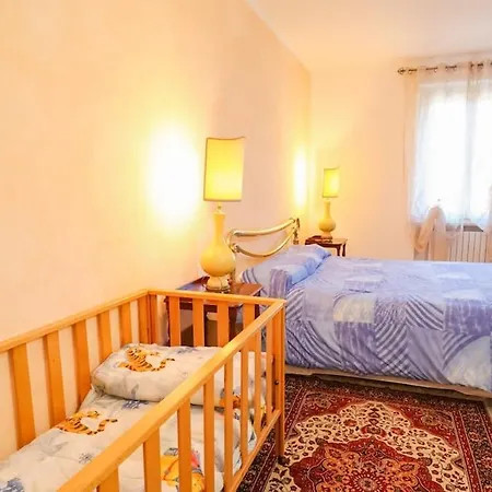 Vineyard - In A Tuscan Farm With Wi-fi * Montecarlo