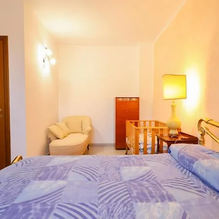 Vineyard - In A Tuscan Farm With Wi-fi Apartament Montecarlo